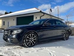 Blau Gebraucht 2017 Mercedes E400 AMG line Limousine | 28.400 € (Guter Preis)