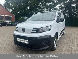 Weiß Gebraucht 2024 Peugeot Partner Van / Kleinbus | 20.799 € (Fairer Preis)