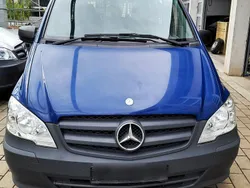 Blau Gebraucht 2013 Mercedes Vito Van / Kleinbus | 15.500 €