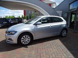 Silber Gebraucht 2020 VW Polo Comfortline Limousine | 15.950 € (Guter Preis)