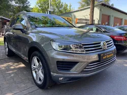 Grau Gebraucht 2016 VW Touareg Terrain Tech SUV | 22.990 € (Guter Preis)