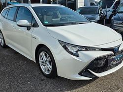 Weiß Gebraucht 2020 Toyota Corolla Business Edition Limousine | 18.990 € (Teuer)