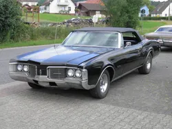 Schwarz Gebraucht 1968 Oldsmobile Delta 88 Cabrio | 18.500 €