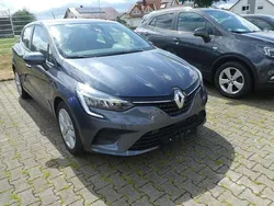 Grau Gebraucht 2021 Renault Clio V Zen Limousine | 14.500 € (Fairer Preis)