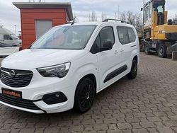 Weiß Gebraucht 2021 Opel Combo Van / Kleinbus | 20.790 € (Teuer)