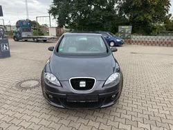 Grau Gebraucht 2006 Seat Altea Van / Kleinbus | 1.900 € (Guter Preis)