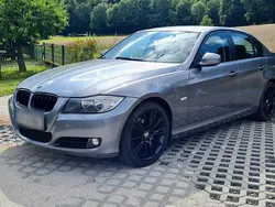 Grau Gebraucht 2009 BMW 130 Sport Line Kleinwagen | 7.700 €