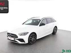 Weiß Gebraucht 2022 Mercedes C300 AMG Kombi | 35.730 € (Fairer Preis)