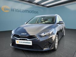 Grau Gebraucht 2023 Kia Ceed Kleinwagen | 16.999 € (Superpreis)