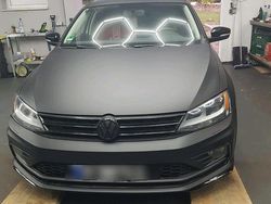 Schwarz Gebraucht 2011 VW Jetta Limousine | 9.800 €