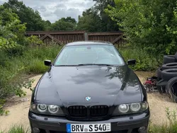 Schwarz Gebraucht 1999 BMW 540 Kombi | 3.990 € (Guter Preis)