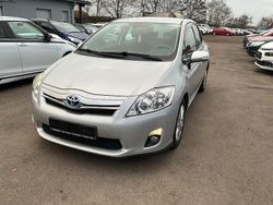 Silber Gebraucht 2010 Toyota Auris Hybrid Executive Limousine | 5.800 € (Guter Preis)