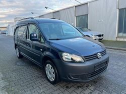 Blau Gebraucht 2014 VW Caddy Maxi Van / Kleinbus | 12.200 € (Etwas zu teuer)