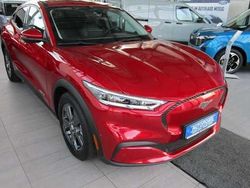 Lucid rot Gebraucht 2022 Ford Mustang Mach-E Standard Range SUV | 23.780 € (Guter Preis)