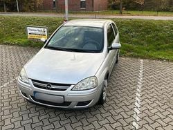Silber Gebraucht 2005 Opel Corsa Limousine | 990 € (Guter Preis)