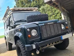 Grün Gebraucht 2004 Land Rover Defender SUV | 32.000 €