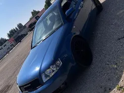 Blau Gebraucht 2001 Audi A4 Limousine | 1.200 € (Guter Preis)