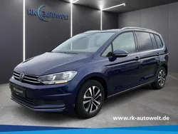 Blau Gebraucht 2020 VW Touran United Van / Kleinbus | 24.990 € (Guter Preis)