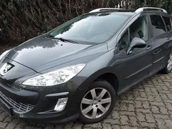 Grau Gebraucht 2010 Peugeot 308 Kombi | 1.200 € (Fairer Preis)
