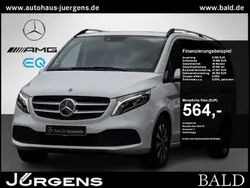 Weiss bergkristallweiss metallic Gebraucht 2022 Mercedes V250 Edition Van / Kleinbus | 49.900 € (Fairer Preis)