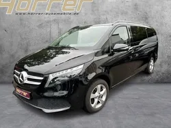 Obsidianschwarz metallic Gebraucht 2023 Mercedes V250 Edition Van / Kleinbus | 56.850 € (Fairer Preis)