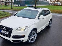 Weiß Gebraucht 2008 Audi Q7 S-Line SUV | 13.900 € (Teuer)