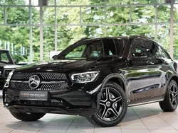 Schwarz Gebraucht 2019 Mercedes GLC200 AMG line SUV | 38.900 € (Teuer)