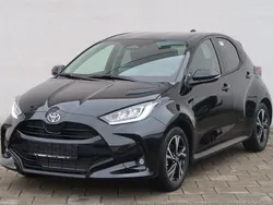 Schwarz Neu 2025 Toyota Yaris Cross SUV | 32.790 € (Etwas zu teuer)
