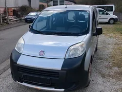 Grau Gebraucht 2009 Fiat Fiorino Van / Kleinbus | 3.600 € (Fairer Preis)