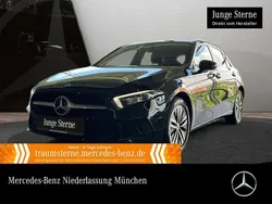 Schwarz Gebraucht 2022 Mercedes A250 Progressive Limousine | 28.490 € (Fairer Preis)