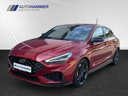 Sunset red / min Gebraucht 2021 Hyundai i30 N Performance Limousine | 29.980 € (Fairer Preis)