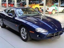 Blau Gebraucht 2001 Jaguar XK8 Coupé | 9.900 € (Superpreis)