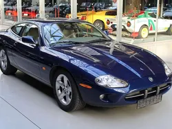 Blau Gebraucht 2001 Jaguar XK8 Coupé | 9.900 € (Superpreis)