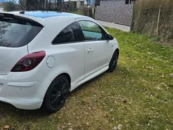 Weiß Gebraucht 2008 Opel Corsa Edition Limousine | 3.000 € (Guter Preis)