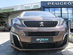 Peugeot Traveller