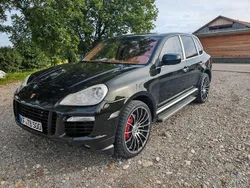 Grün Gebraucht 2007 Porsche Cayenne Turbo SUV | 15.000 € (Teuer)