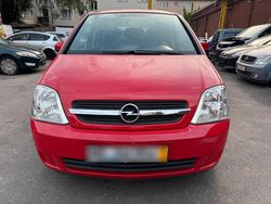 Rot Gebraucht 2004 Opel Meriva Van / Kleinbus | 1.650 € (Fairer Preis)