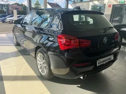 Schwarz Gebraucht 2018 BMW 118 Advantage Kleinwagen | 17.450 € (Fairer Preis)