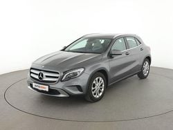 Grau Gebraucht 2015 Mercedes GLA200 Urban SUV | 15.450 € (Fairer Preis)