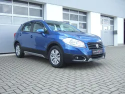 Blau Gebraucht 2014 Suzuki SX4 S-Cross Comfort SUV | 12.999 € (Etwas zu teuer)