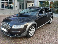 Grau Gebraucht 2006 Audi A6 Allroad Kombi | 3.100 €