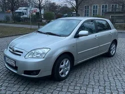Grau Gebraucht 2006 Toyota Corolla Edition Limousine | 4.700 € (Etwas zu teuer)