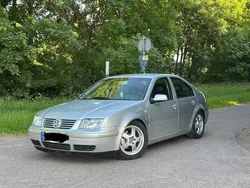 Silber Gebraucht 2003 VW Bora Limousine | 1.420 € (Guter Preis)