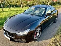 Schwarz Gebraucht 2016 Maserati Ghibli Coupé | 28.700 € (Fairer Preis)