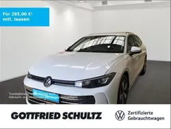 Weiß Gebraucht 2024 VW Passat Business Kombi | 31.970 € (Guter Preis)