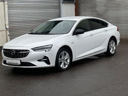 Weiß Gebraucht 2021 Opel Insignia Limousine | 14.800 € (Guter Preis)