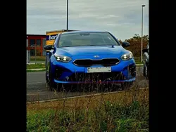 Blau Gebraucht 2019 Kia Ceed GT Limousine | 16.799 € (Guter Preis)