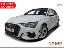 Weiß Gebraucht 2022 Audi A3 Sportback S-Line Limousine | 27.950 € (Fairer Preis)