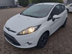 Polarweiss Gebraucht 2011 Ford Fiesta Trend Kleinwagen | 3.599 € (Fairer Preis)
