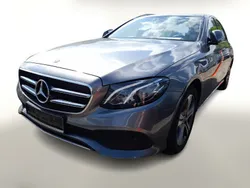 Grau Gebraucht 2019 Mercedes E200 Avantgarde Limousine | 29.188 € (Guter Preis)